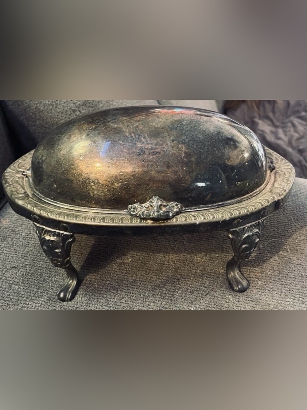 Vtg Sheridan Silver Plate Roll Top Butter Dish Glass Insert Lion Head Feet EPS